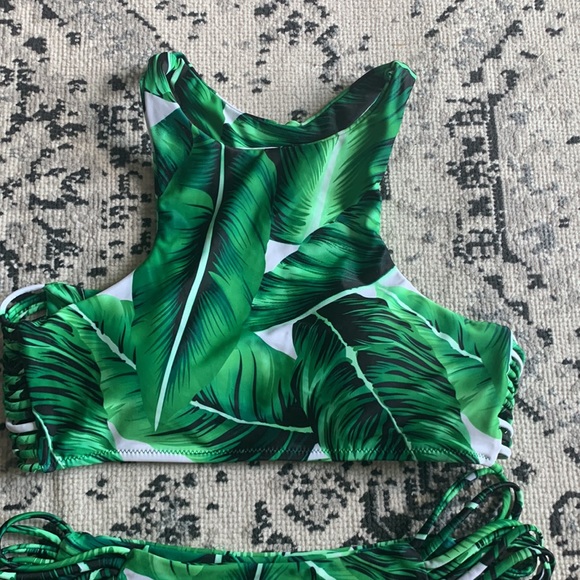 C Apparel Palm Leaf Bikini - Picture 4 of 7